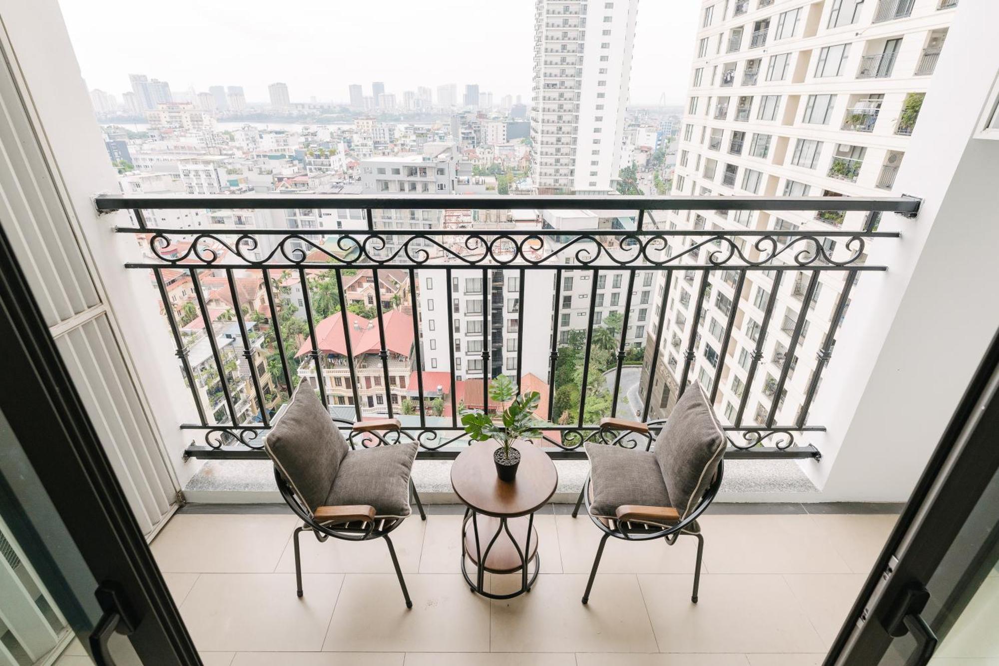 D'Leroi Soleil - Westlake Suite & Apartment Hanoi Esterno foto